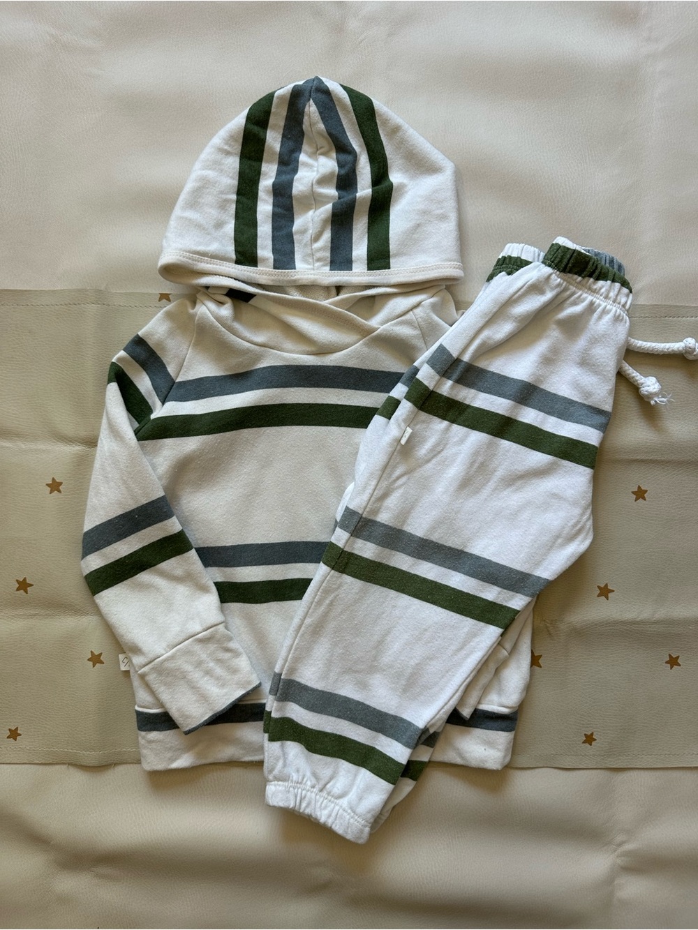 4t Childhoods Clothing Cream Striped Hoodie & Jogger Set - Green & Gray